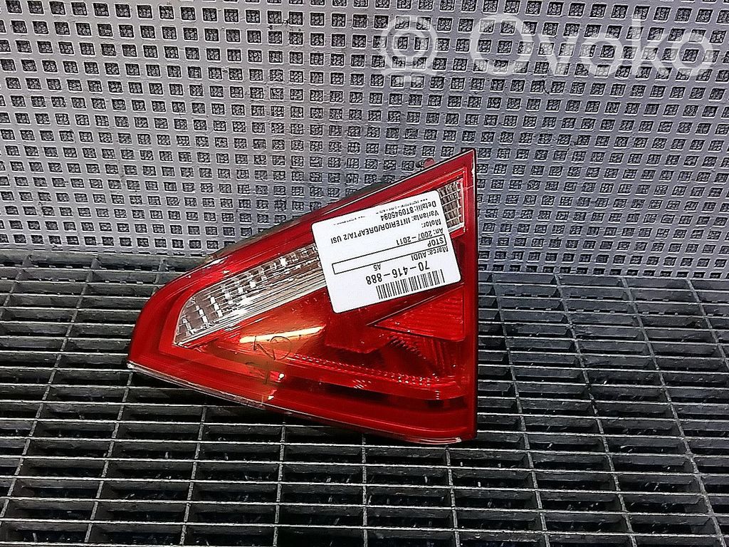 Audi A5 8T 8F Lampă spate în capacul portbagajului 