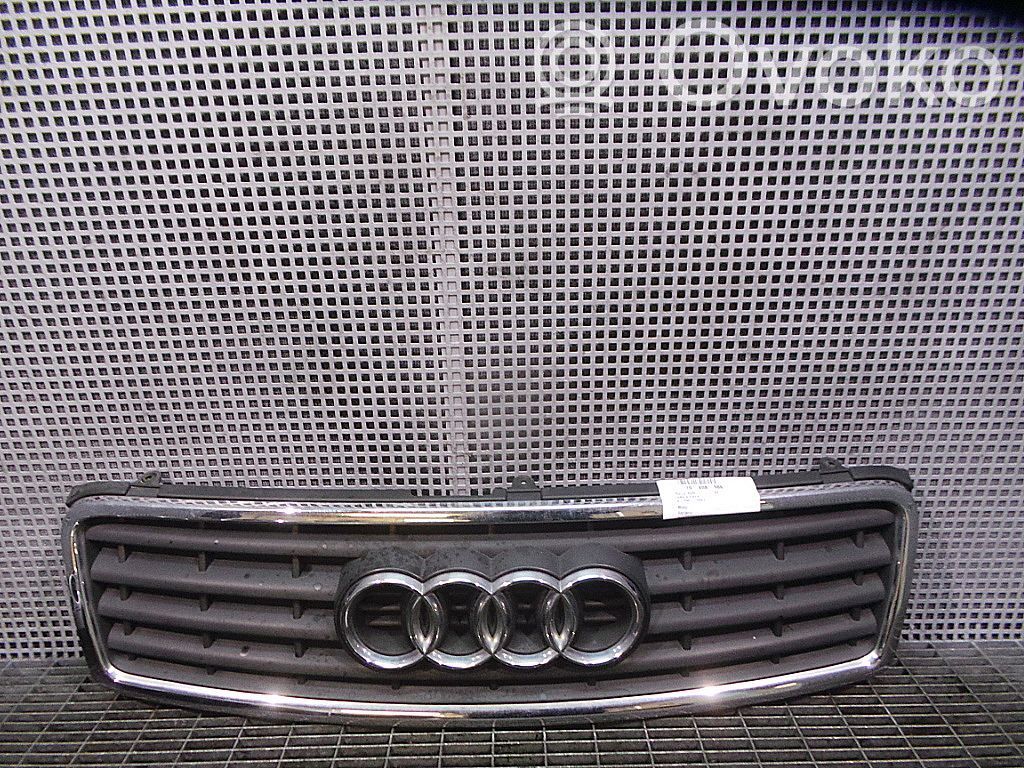 Maskownica / Grill / Atrapa górna chłodnicy   8H0853651B3FZ