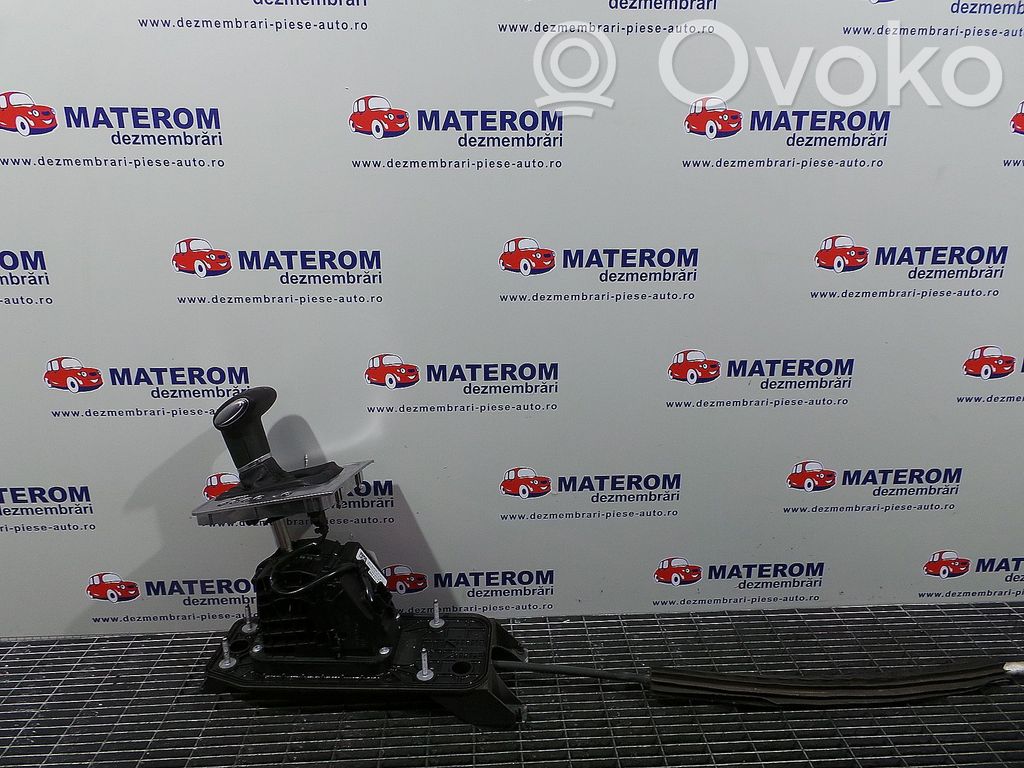 Volkswagen PASSAT B6 Selector caja de cambios 