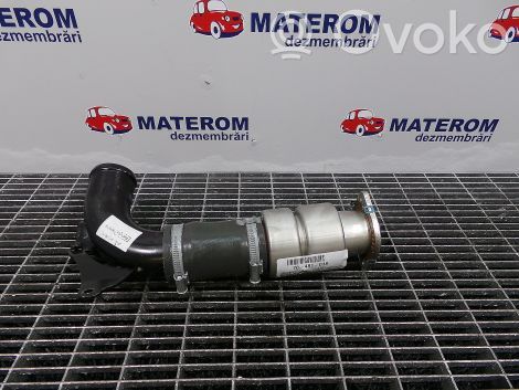 Volvo V40 Manguera/tubo del intercooler 