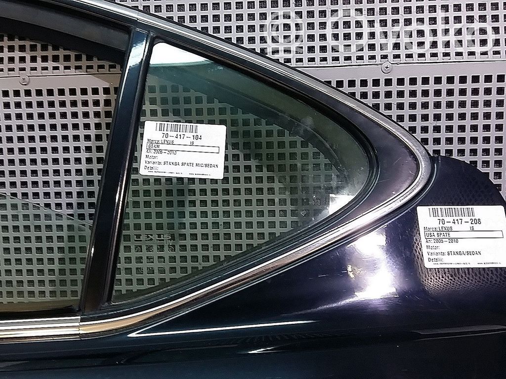 Lexus IS 220D-250-350 Vetro del finestrino della portiera posteriore 