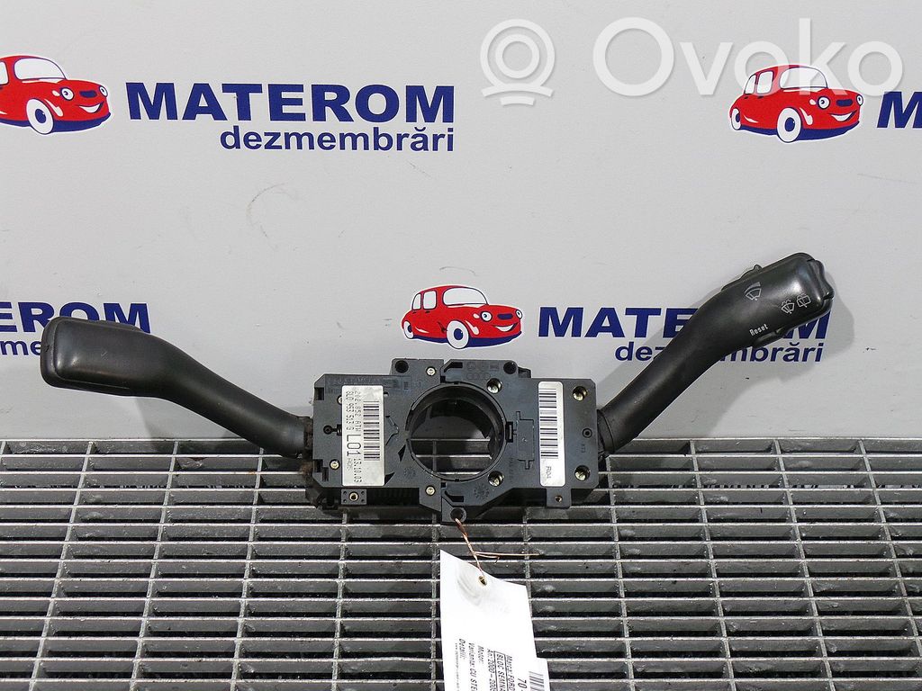 Leva indicatori   8L0953513G