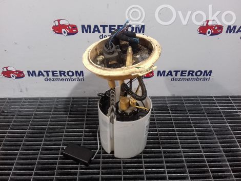 Volkswagen Golf VI Pompa paliwa w zbiorniku