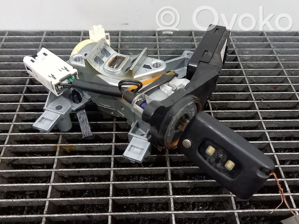 Virtalukko   8670A012