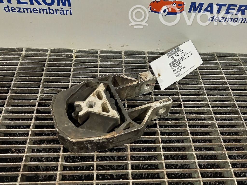 Ford Focus C-MAX Gearbox mounting bracket 