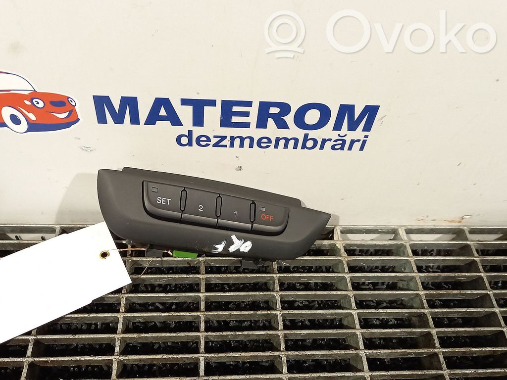 Audi A4 S4 B8 8K Seat control module 