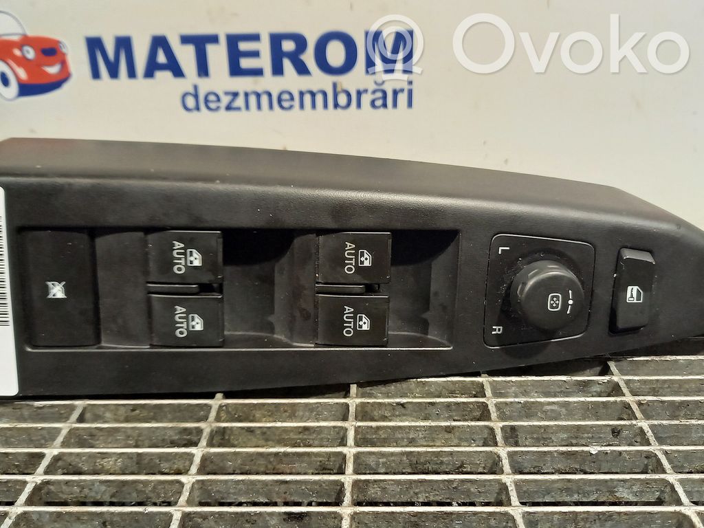 Opel Antara Wing mirror switch 
