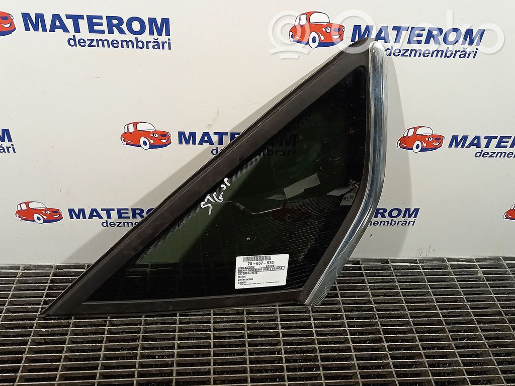 Ford Focus Vidrio lateral trasero 
