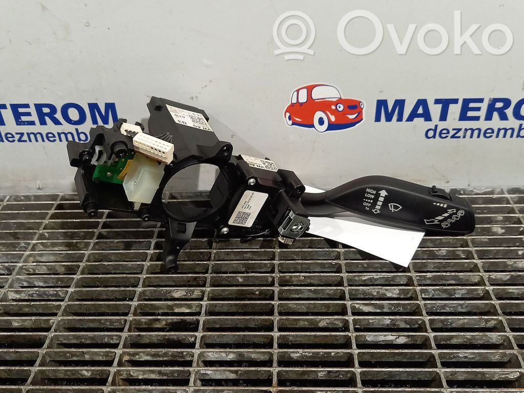 Audi A1 Schalter Hebel Scheibenwischer 