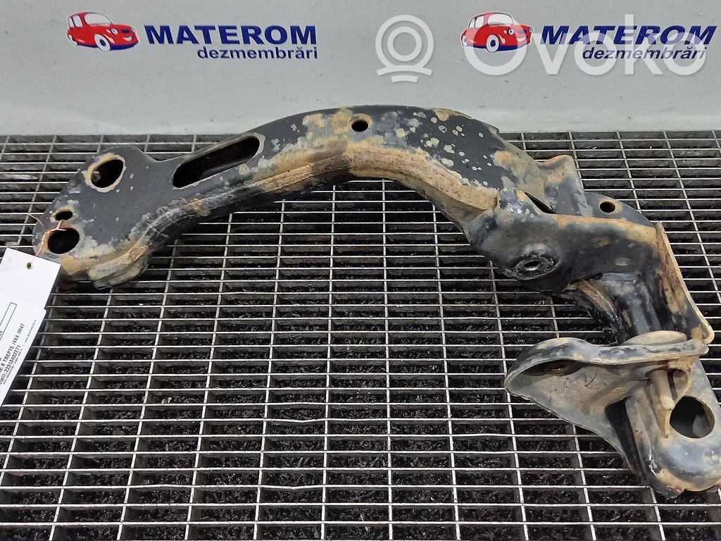 BMW X3 E83 Gearbox mounting bracket 