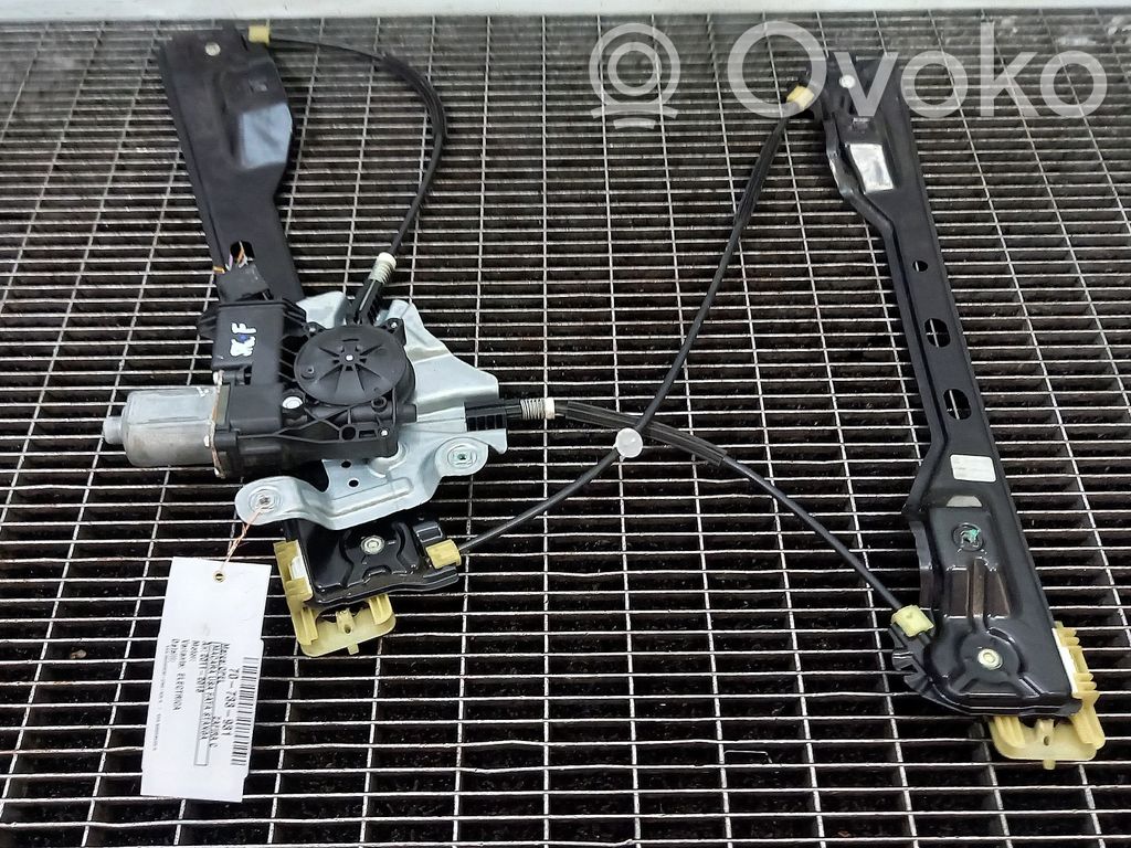 BMW 1 F20 F21 Alzacristalli della portiera anteriore con motorino