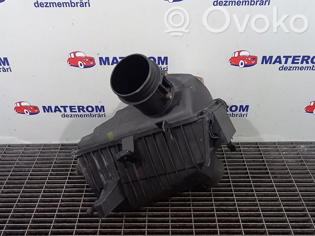 Obudowa filtra powietrza   16500JD70C