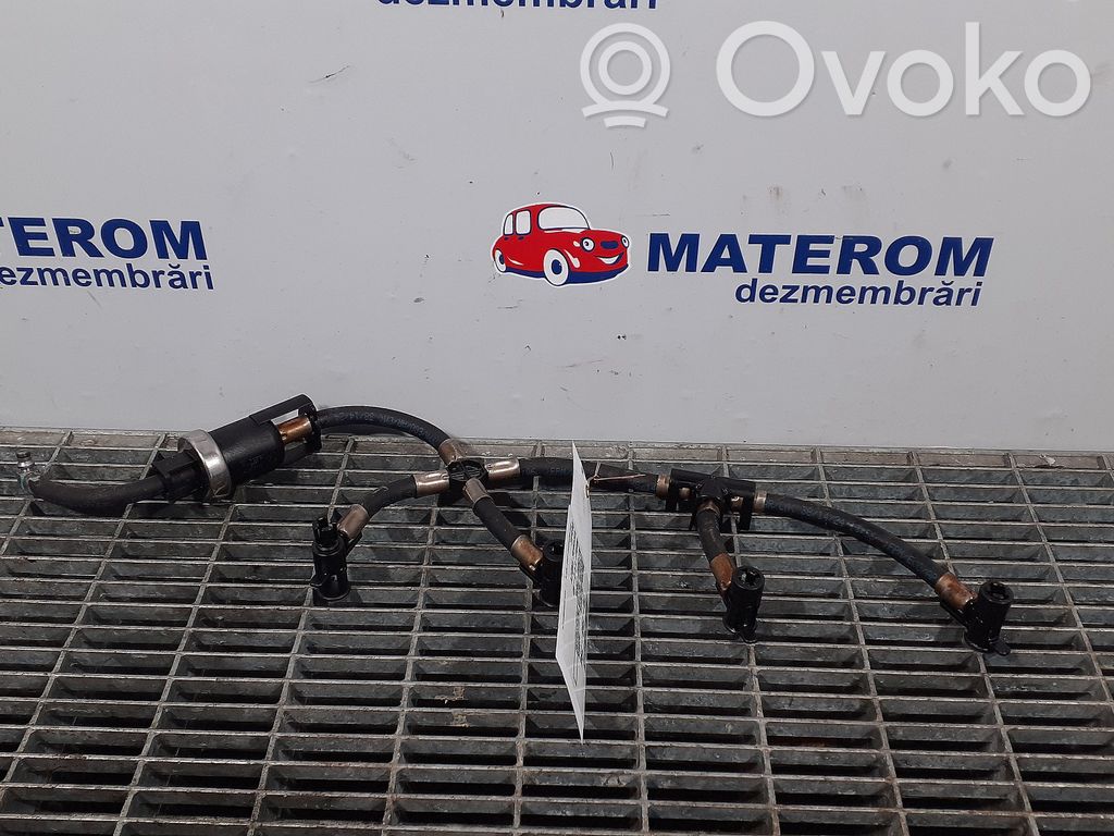 Toyota Auris E180 Conducte/furtunuri retur combustibil 