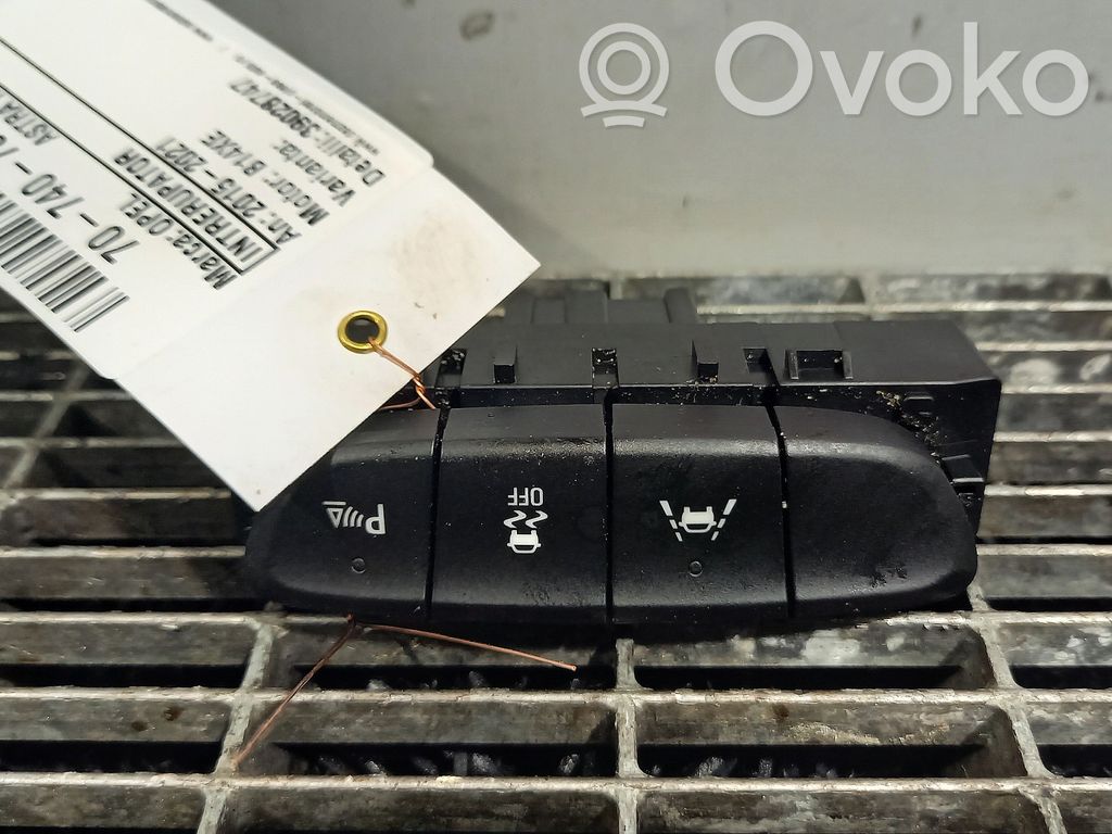 Opel Astra K Interruptor del sensor de aparcamiento (PDC)