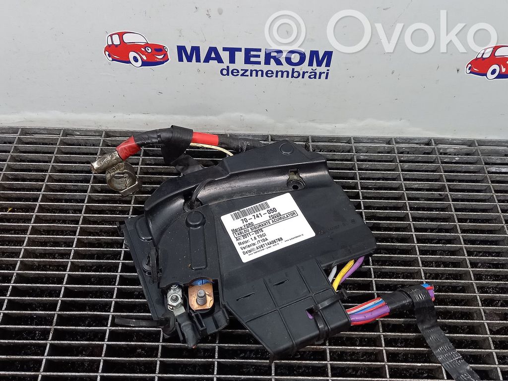 Sulakemoduuli   AV6T14A067BB