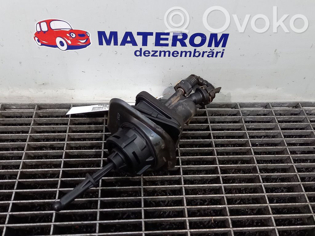 Volvo C30 Cilindro maestro de embrague 