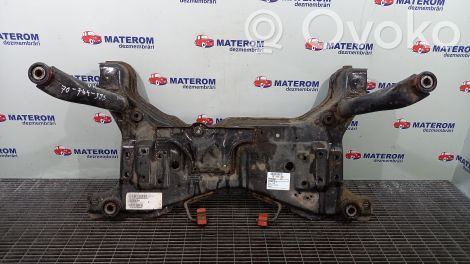 Volvo C30 Sottotelaio anteriore