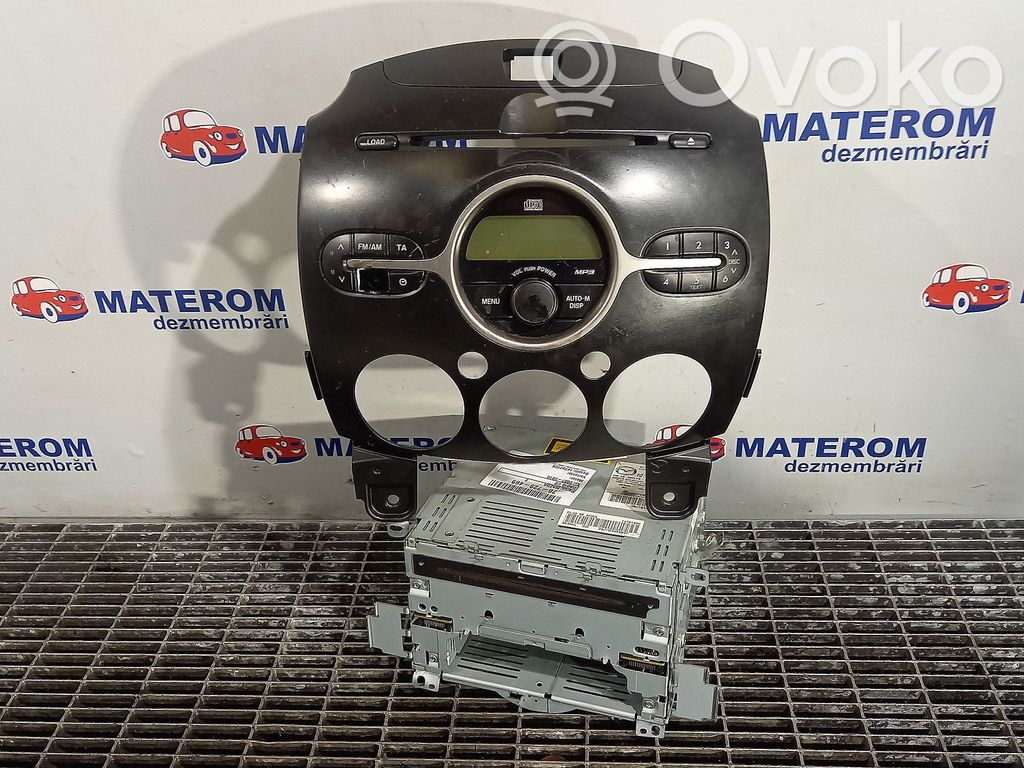 Mazda 2 Unitate principală radio/CD/DVD/GPS 