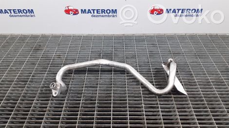 Renault Clio IV Ilmastointilaitteen putki (A/C) 