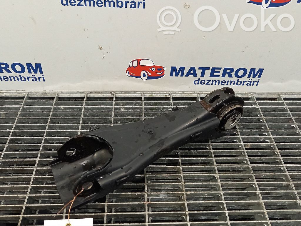 Mercedes-Benz A W176 Asta del braccio di trazione posteriore