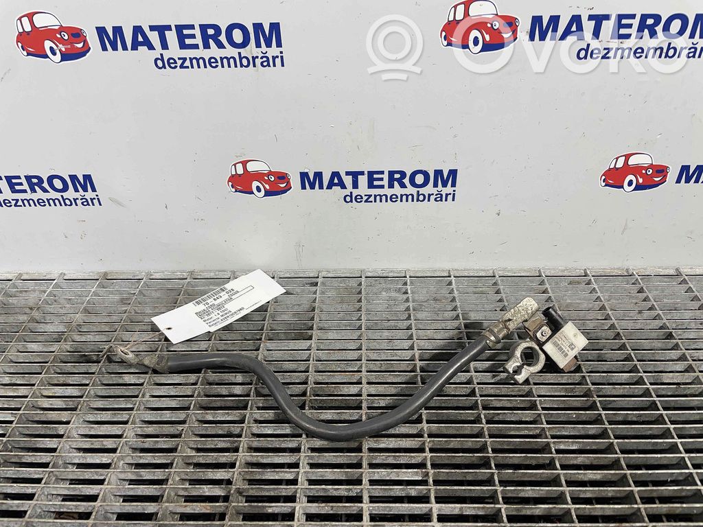Positive cable (battery)   AV6N10C679BD