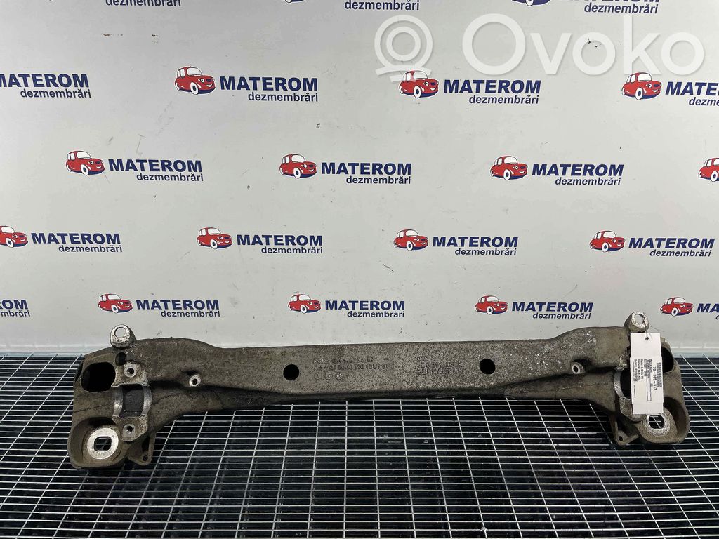 Engine mount bracket   4E0199205K