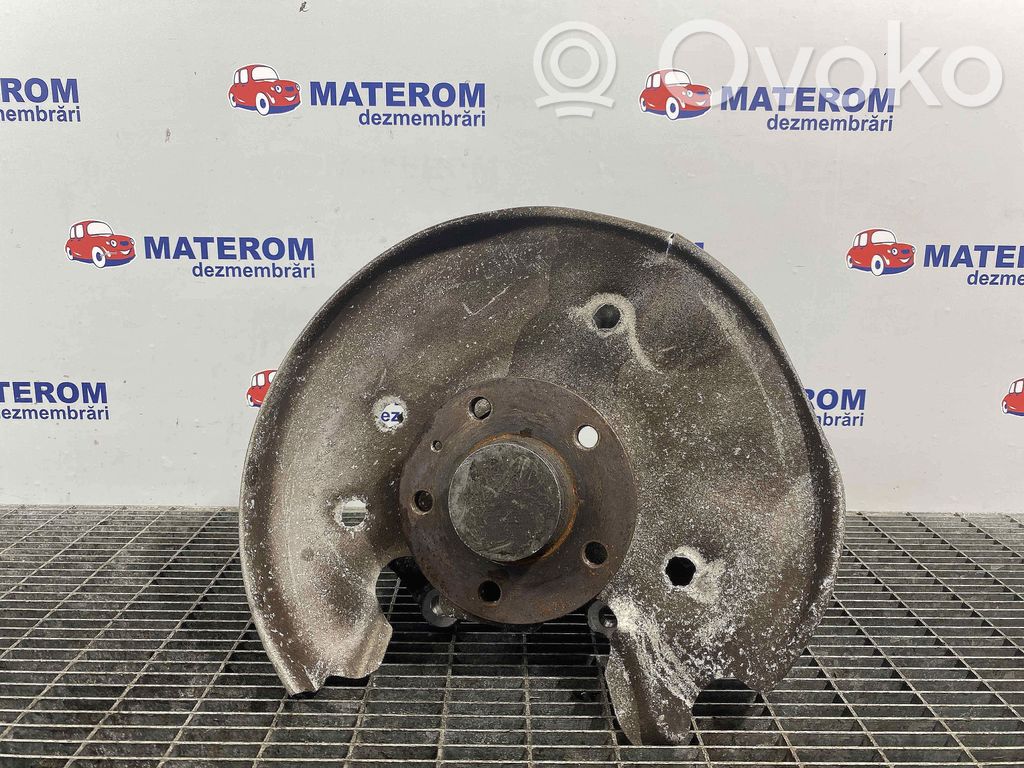 Audi A4 S4 B8 8K Achsschenkel hinten 