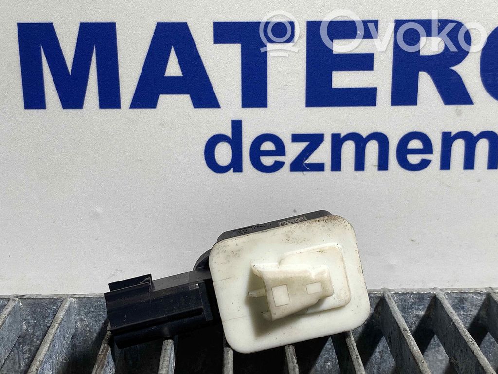 Airbagsensor Crashsensor Drucksensor   13576422