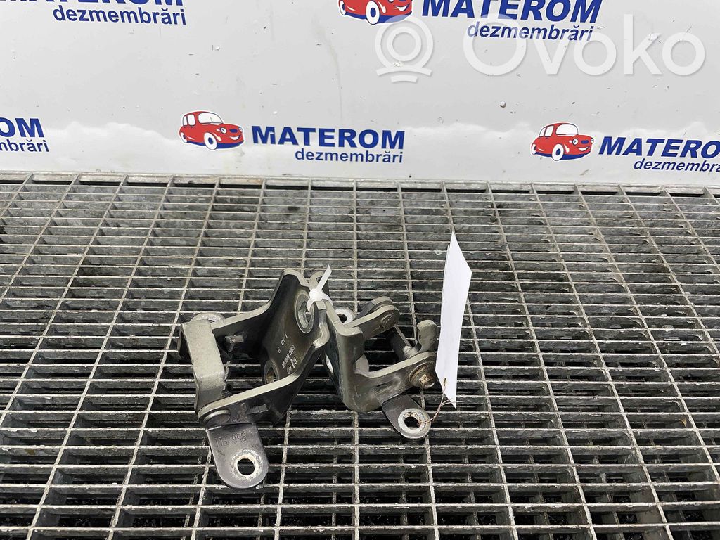 Opel Insignia A Tailgate/trunk/boot hinge 
