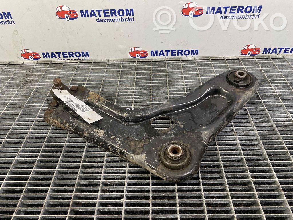 Peugeot 207 Front control arm 