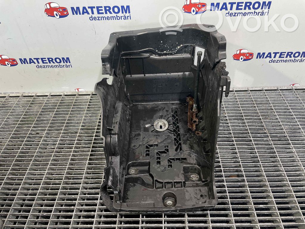 Land Rover Range Rover Evoque L538 Engine mount bracket 