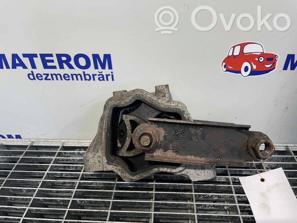 Engine mount bracket   31277313