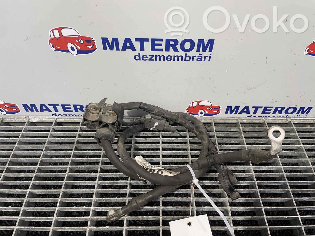 Engine installation wiring loom   BV6T14A280