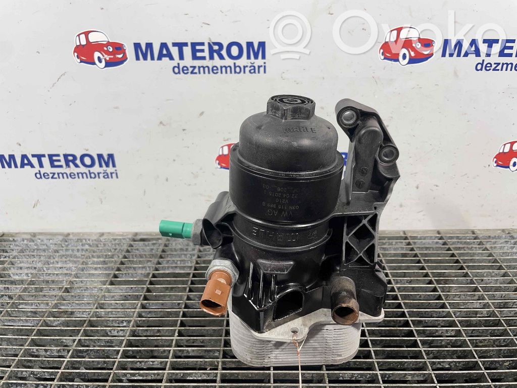 Volkswagen Golf VII Supporto di montaggio del filtro dell’olio