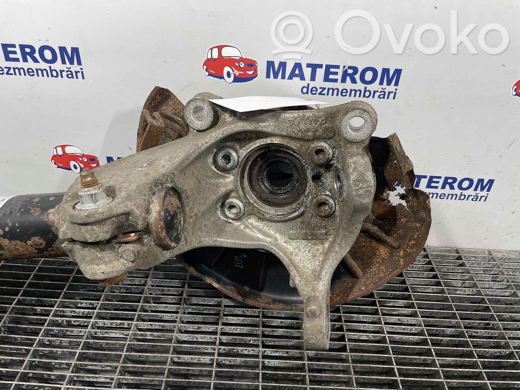 Volkswagen PASSAT B6 Fuso a snodo con mozzo ruota anteriore 