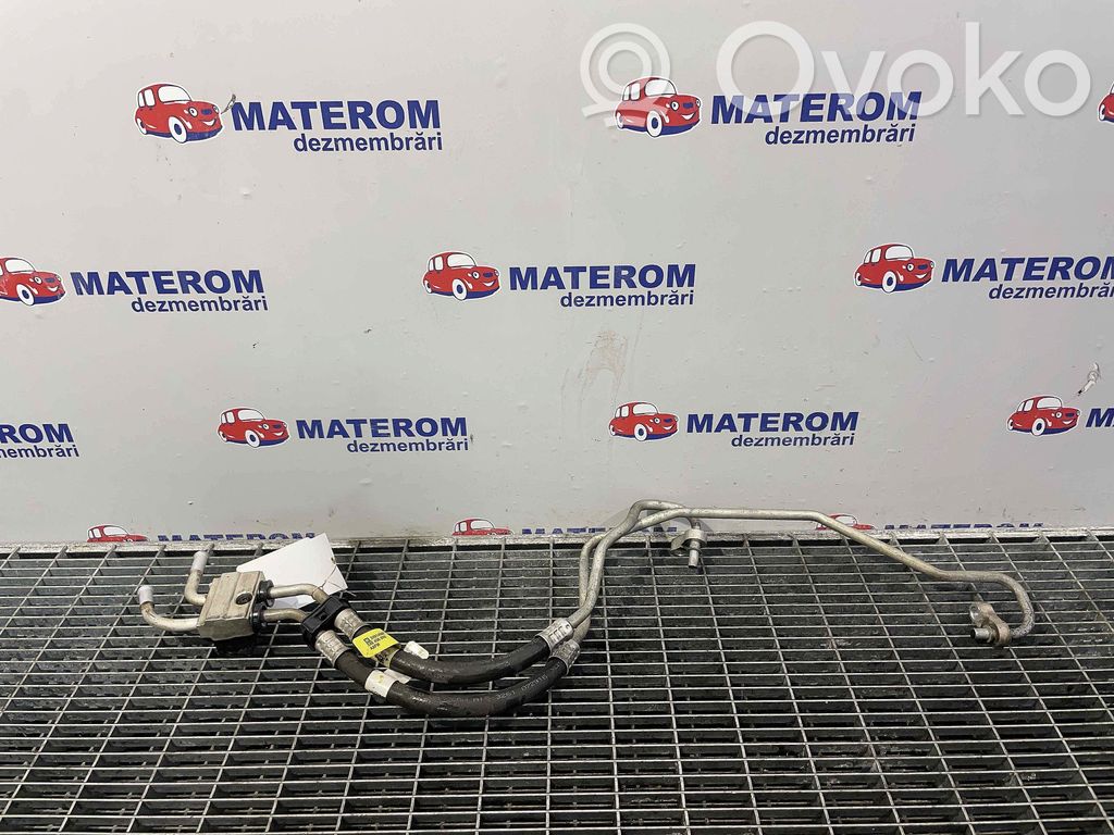 Opel Astra K Tubo flessibile del liquido di raffreddamento del motore 