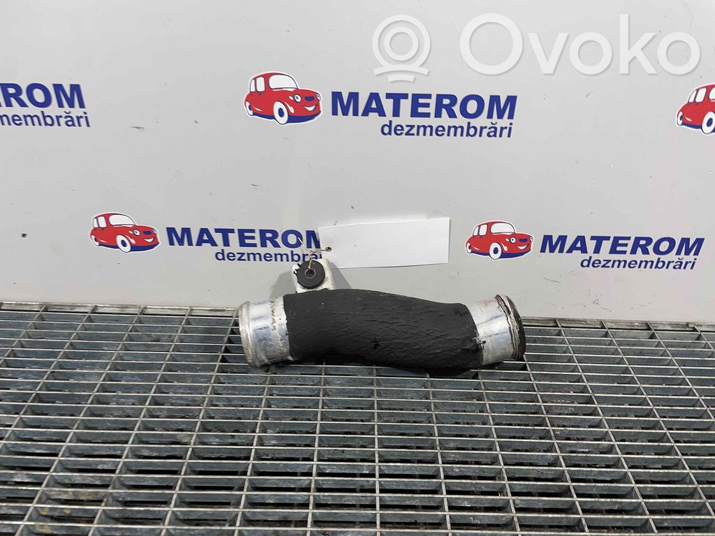 Hyundai Santa Fe Chłodnica powietrza doładowującego / Intercooler 