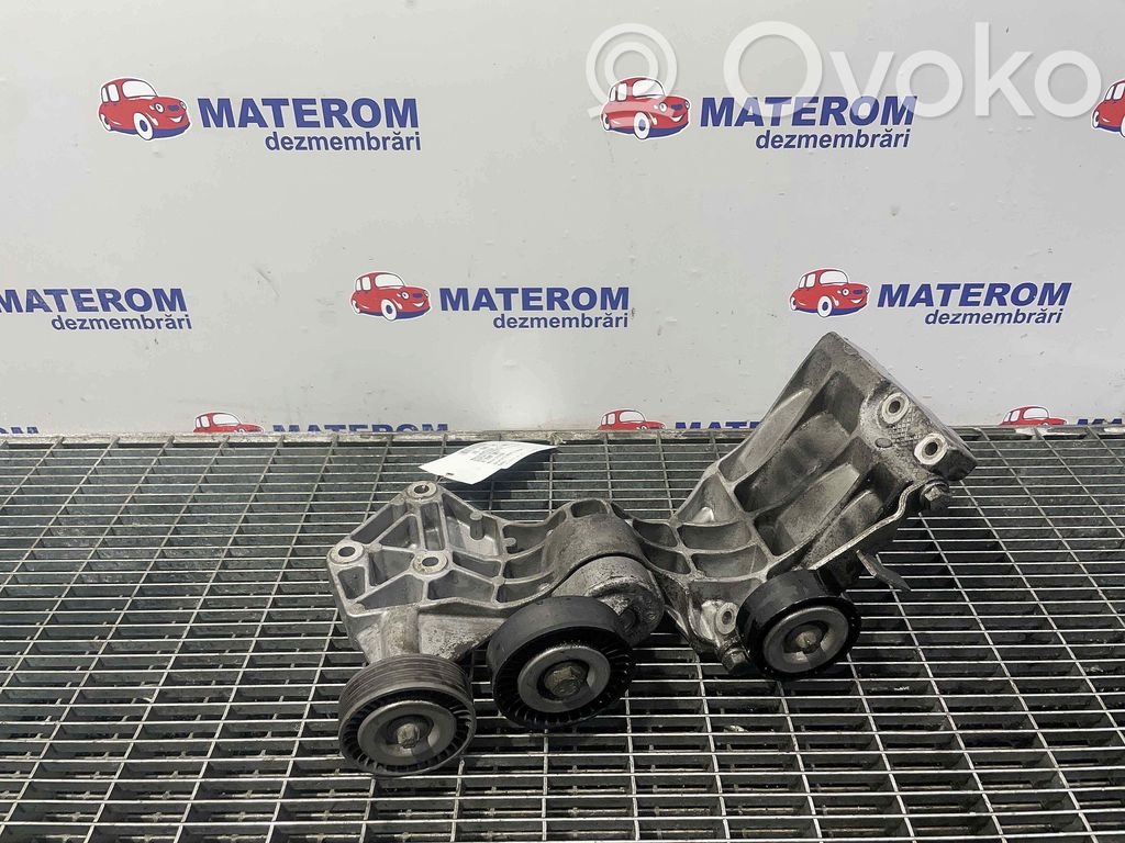 Mercedes-Benz A W169 Suport generator/alternator