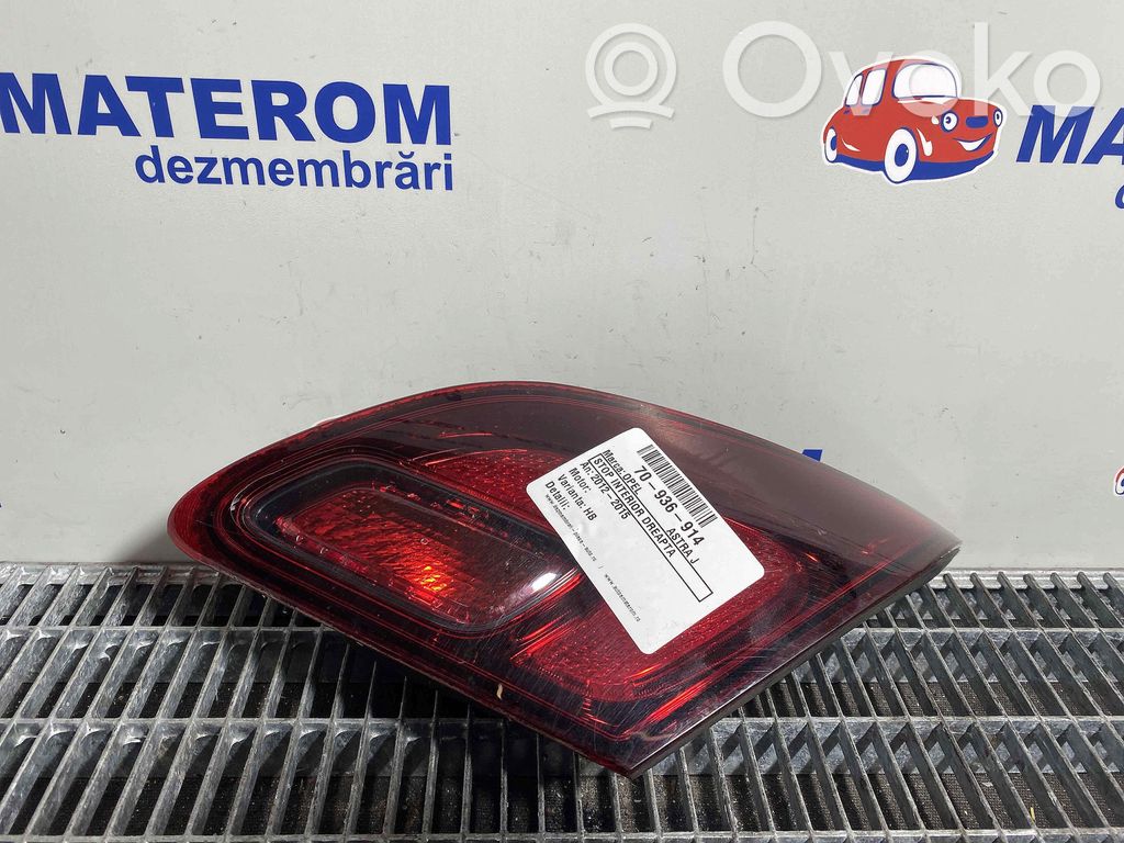 Opel Astra J Lampă spate în caroserie 