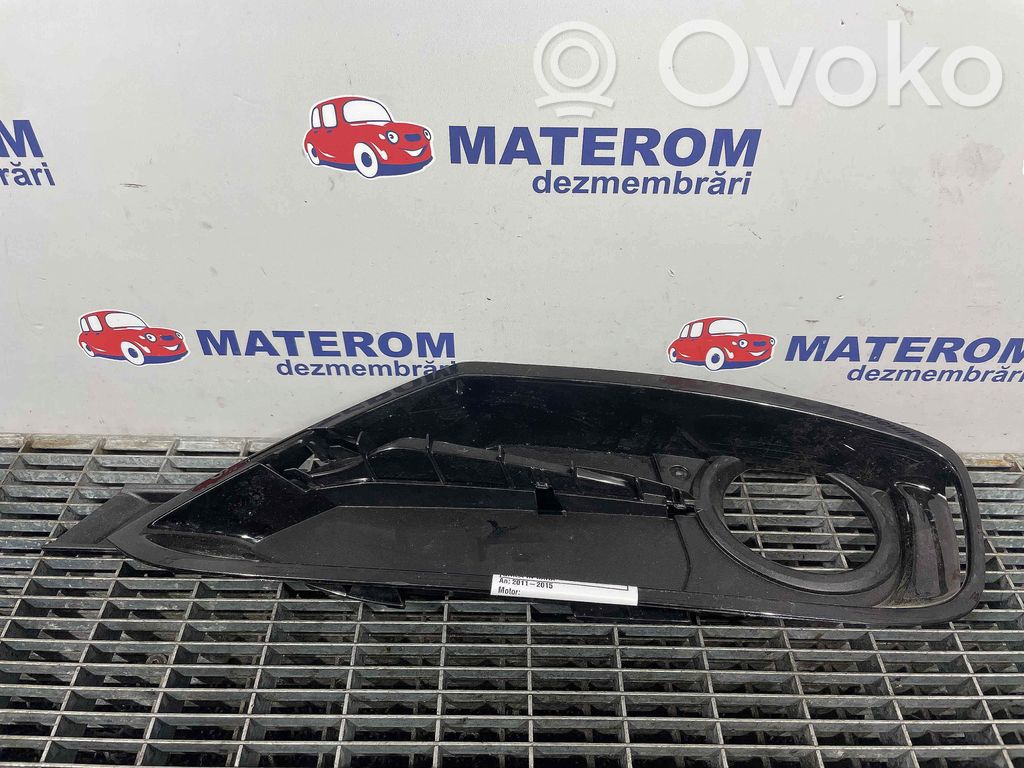 BMW 3 F30 F35 F31 Front bumper lower grill 