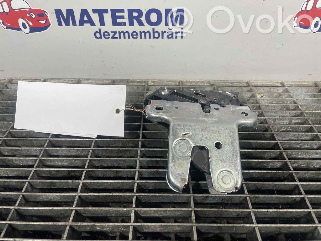 Volkswagen PASSAT B6 Spoiler capotă spate 