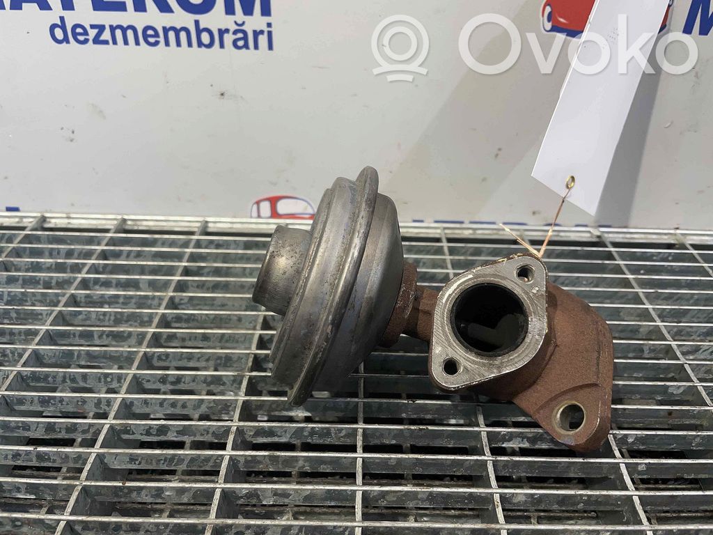 Клапан EGR   059131503H