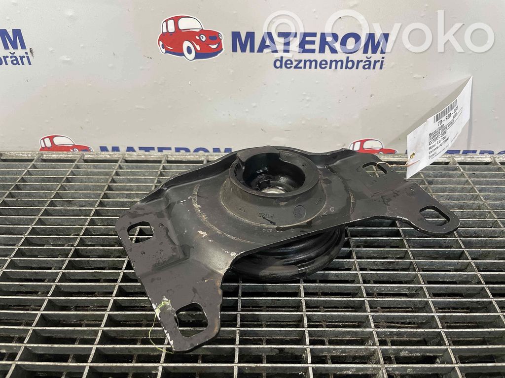 Ford Kuga II Gearbox mounting bracket 