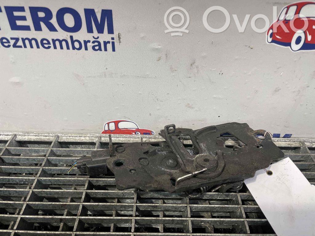 Ford Kuga II Spyna variklio dangčio 