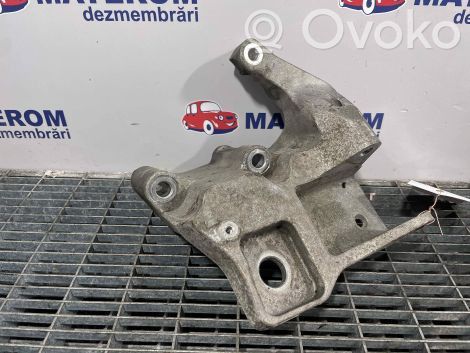 Volvo V60 Suport tampon motor 