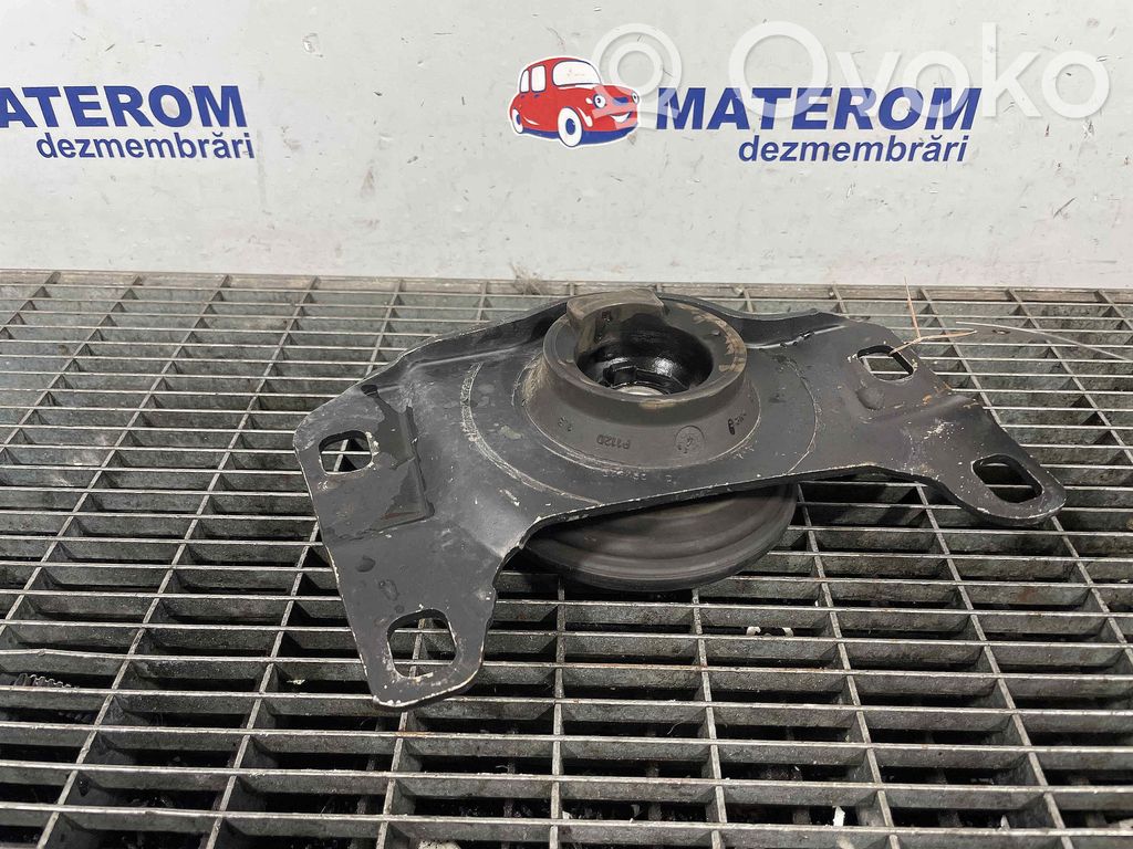 Ford Kuga II Gearbox mounting bracket 
