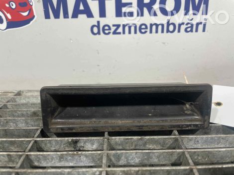 Audi A6 S6 C6 4F Griff Taster Öffner Heckklappe Kofferraumdeckel 