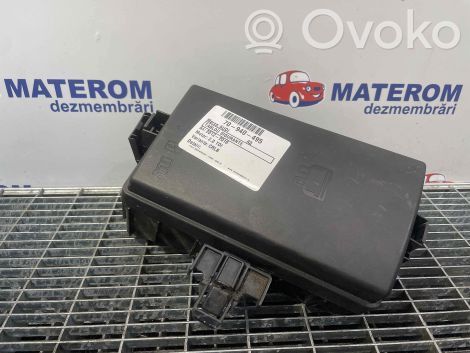 Audi A3 S3 8V Ramka / Moduł bezpieczników 