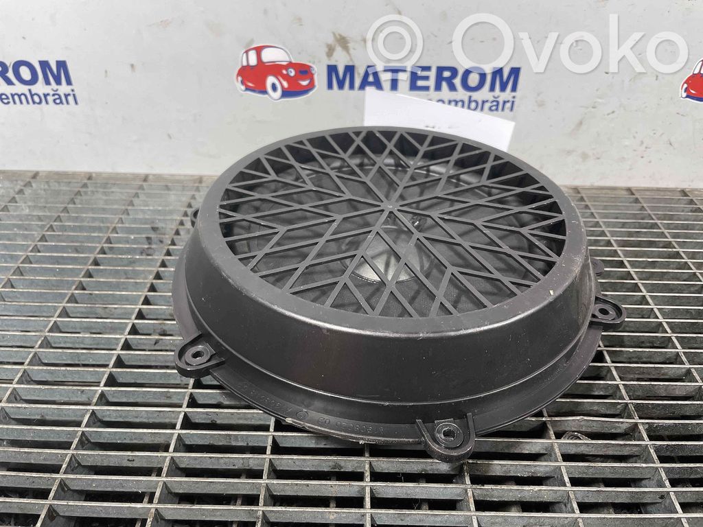 Porsche Macan (95B) Front door speaker 