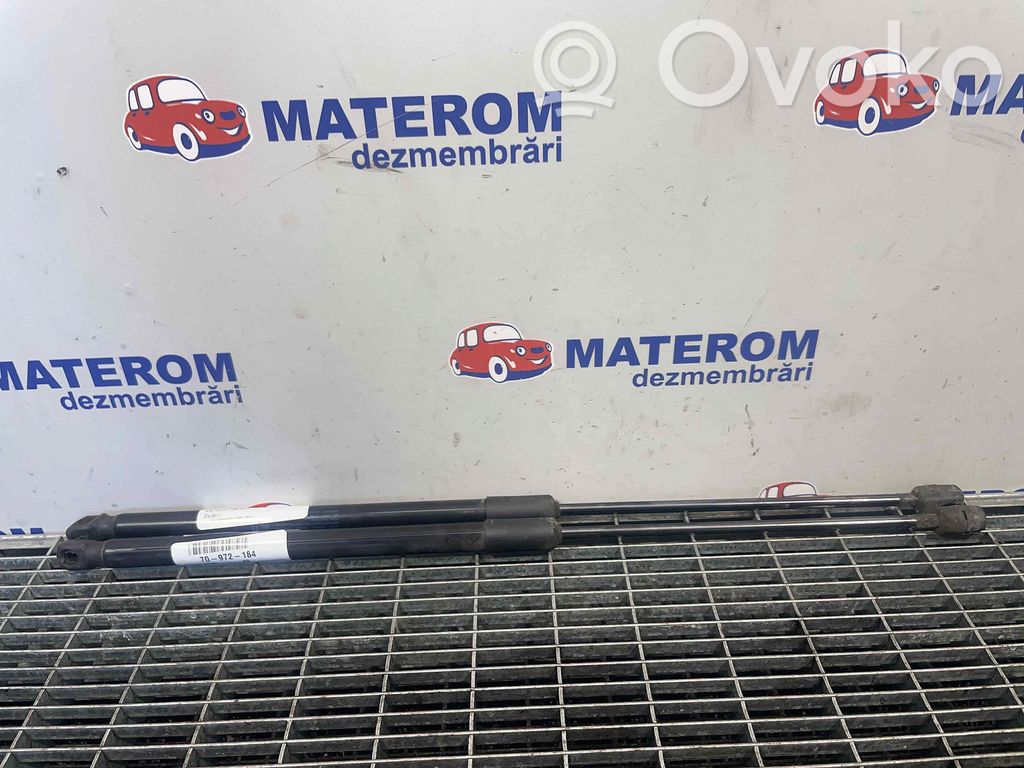 Audi A3 S3 8V Ammortizzatore portellone posteriore/bagagliaio 